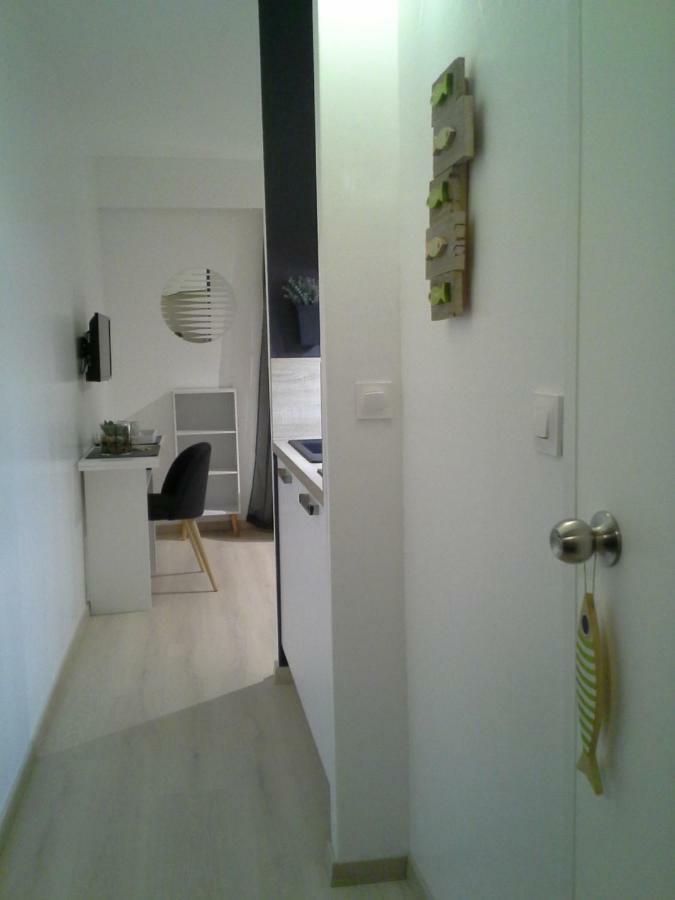 Residence Le Poisson D'Or เปโรส กีเรค ภายนอก รูปภาพ